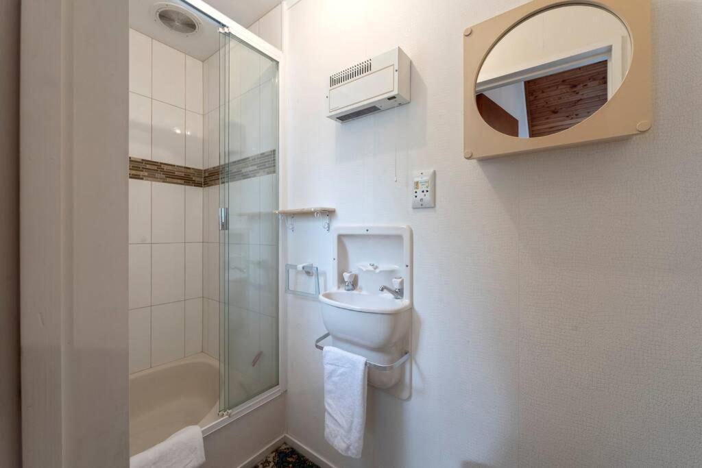 Villa Charming Hideaway Tauposee Exterior foto